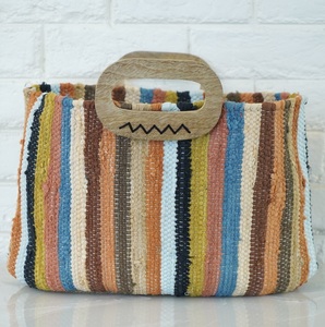 Bolso Bandolera de Mujer Estilo Bohemio Ecológico Hecho a Mano 2026, Bolso de Viaje de Playa de Algodón Trenzado a la Moda - Product Image 1