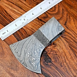 Hacha de Acero de Damasco Personalizable Estilo Vikingo Nordic Forge, Cabeza de Hacha Forjada a Mano para Fabricantes Personalizados - Product Image 3