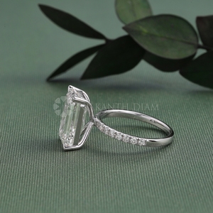Nueva Colección: Anillo de Diamantes con Corte Baguette y Pavé en Oro Blanco con Certificación IGI y Claridad VVS para Mujer, de Proveedor Indio - Product Image 2