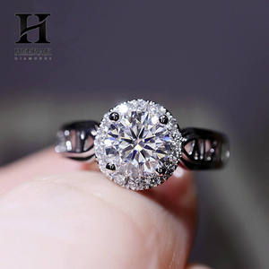 Bague de fiançailles en or 14 carats avec halo de diamants ronds - Bijoux élégants en diamants cultivés en laboratoire/naturels - Product Image 4