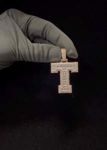 Pendentif en argent 925 avec lettres initiales personnalisées, serti de moissanite baguette VVS simulée - Product Image 2