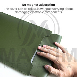 Green Leather Laptop Sleeve With <b>Mouse</b> <b>Pad</b> And Pen Case Set - Product Image 6