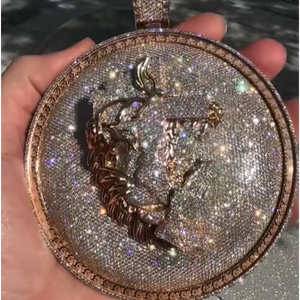 Collar con Colgante de Moissanita Personalizado, Plata de Ley 925, Diseño de León 3D con Incrustaciones de Moissanita VVS, Joyería Hip Hop para Hombre - Product Image 1