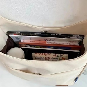 Bolso de Hombro Tipo Hobo de Lona Impermeable Personalizado EcoDari con Cierre de Cremallera |   Estilo Bohemio Vintage |   Venta al por Mayor de Marca Privada OEM - Product Image 4