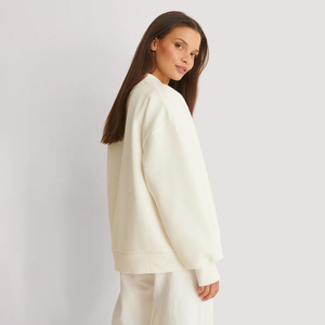 Sudadera Oversize para Mujer 100% Algodón, Estilo Urbano, Cuello Redondo, Prenda Esencial de Moda, Venta al por Mayor, OEM, Logotipo Personalizado - Product Image 2