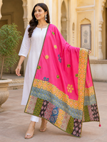 Dupatta ethnique traditionnel du Rajasthan pour femmes, en tissu de coton premium respirant, imprimé numériquement, patchwork floral fait main, Jaipur Moda