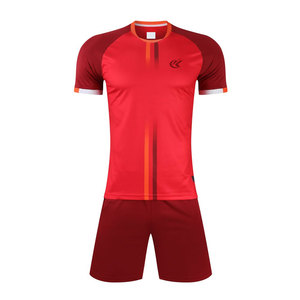 Uniforme de Fútbol de Poliéster Transpirable de Alta Calidad, Fabricado en Fábrica, con Color y Diseño Personalizados para Hombres Adultos - Product Image 1