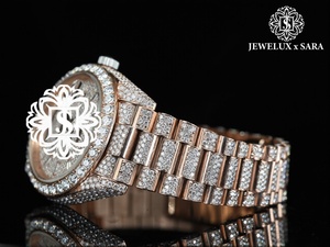 Reloj de Diamantes Moissanite con Incrustaciones de Oro, Fabricado en India, para Moda Urbana y Estilo de Vida, Disponible a Precio de Fábrica - Product Image 3