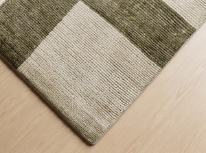 Tapis vert Tibbati directement de l'usine |   Tapis en laine à motifs floraux fait main, écologique, imperméable, pour les intérieurs contemporains de luxe - Product Image 1