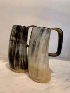 Taza de cuerno Vikinga vintage hecha a mano, corta, natural, pulida, estilo animal, cuerno de búfalo, tacto real, tamaño personalizado para - Product Image 2