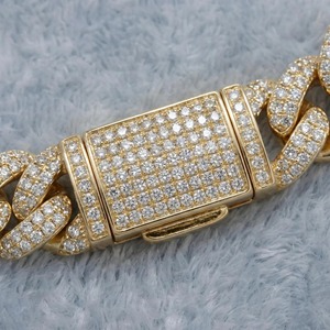 กำไลข้อมือแบบ Cuban Link ชุบโรเดียม เงินแท้ 925 ประดับเพชร VVS Moissanite ดีไซน์เนอร์ สำหรับทุกเพศ เหมาะเป็นของขวัญและเครื่องประดับสำหรับงานปาร์ตี้ - Product Image 3