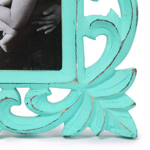 Cadre photo en bois classique, accent décoratif pour bureau et décoration de pièce - Product Image 4