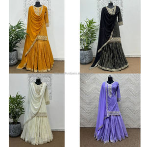 Fabzonefabindia présentant la nouvelle fête était belle broderie lourde fantaisie et haut de travail à paillettes de 5mm-Sharara avec Dupatta - Product Image 4