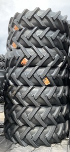 Neumático para tractor agrícola KUMATIRE KN114 para uso en arrozales, alta adherencia, caucho duradero, el más vendido en África y Asia. - Product Image 5