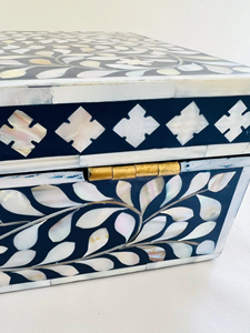 Caja de Joyería de Madera con Incrustaciones de Madreperla Hecha a Mano de Lujo NEHA ENTERRISES NE-179, Organizador de Alta Calidad con Capacidad Personalizable - Product Image 2