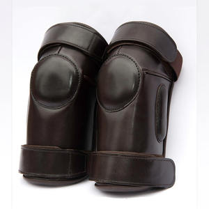 อุปกรณ์ป้องกันเข่าแบบโปโลน้ำหนักเบา ออกแบบมาเพื่อความสบายในการเคลื่อนไหว ป้องกันการบาดเจ็บ ใช้สำหรับการฝึกซ้อมและการเล่นกีฬาขี่ม้าในชีวิตประจำวัน ผู้ผลิต - Product Image 4