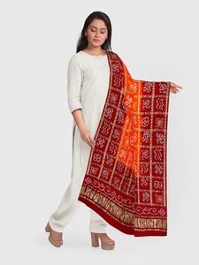 Dupatta Bandhani India de Calidad de Exportación |   Dupatta Tradicional Tie-Dye Bandhej para Venta al por Mayor - Product Image 6