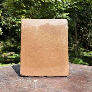 ก้อนโคโคพีทอัดแน่นขนาด 30x30x15 ซม. น้ำหนัก 5 กก. ค่า EC ต่ำ <0.5 วัสดุปลูกพืชไร้ดินสำหรับฟาร์มในสหรัฐอาหรับเอมิเรตส์ - Product Image 3