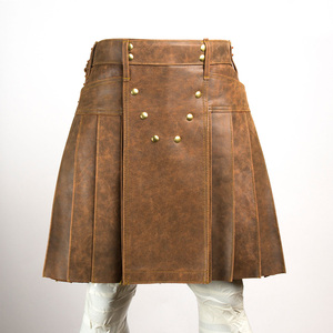 Ropa Utilitaria Moderna Personalizada para Hombre, Kilt Escocés de Cuero Marrón a la Moda - Product Image 2