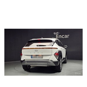 Hyundai Kona 2024/5, 1.6 Turbo, 2WD, Gasolina, 26,340 km, Caja de Cambios Automática, Asientos de Cuero, Volante a la Izquierda, Cámara Trasera - Product Image 4