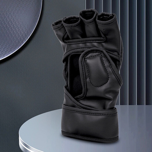 ถุงมือฝึกซ้อม PU แบบครึ่งนิ้ว พร้อมสายรัดข้อมือแบบปรับได้ กันน้ำและระบายอากาศได้ดี สำหรับศิลปะการต่อสู้ สีดำ สำหรับทุกเพศ - Product Image 4