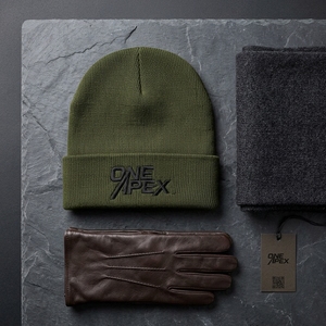 Bonnet en tricot vert olive pour homme, bonnet d'hiver à revers, unisexe, streetwear, bonnet ajusté, logo personnalisé, accessoire de mode en gros - Product Image 2