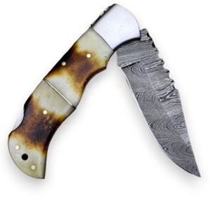 Cuchillos Plegables para Exteriores, Hoja de Acero con Patrón Damasco, Diseño Compacto Hecho a Mano, Mango Cómodo para Camping, Caza y Senderismo - Product Image 5
