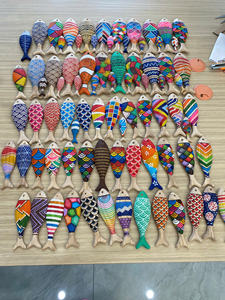 งานฝีมือรูปปลาไม้ ผิวเรียบเนียน ออกแบบมาเพื่อใช้ตกแต่งภายในและสำหรับตลาดขายส่ง - Product Image 3