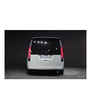 Hyundai Staria HEV 1.6 Lounge 2024/5, 9 Plazas, Asientos de Cuero, Caja de Cambios Automática, Cámara Trasera, 32,944 km, Volante a la Izquierda - Product Image 4