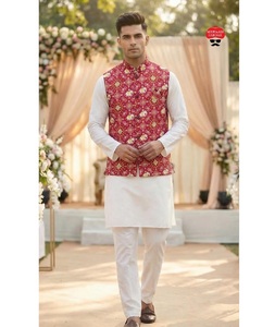Conjunto tradicional indio de Koti, Pajama y Kurta en satén Malai con estampado digital para ocasiones festivas y bodas para hombres. - Product Image 1