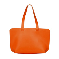 Tas Tote Kulit Lipat Bergaya dengan Ritsleting, Kapasitas 1-1.9L, Bisa Dibawa di Bahu, Unisex untuk Penggunaan Sehari-hari, Logo Timbul, Pegangan Ganda