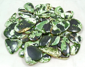 Fournisseur de pierres précieuses en calcédoine chromée naturelle, cabochons, pierres facettées, cristaux en vrac, vente en gros, exportation Inde - Product Image 3