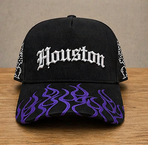 หมวกแก๊ปทรงสปอร์ตปักชื่อเมืองตามสั่ง หมวก Snapback ลายเปลวไฟสไตล์วินเทจ ผ้าทั่วไป ใส่ได้ทั้งชายหญิง หมวกฤดูร้อนสำหรับผู้ใหญ่ - Product Image 4