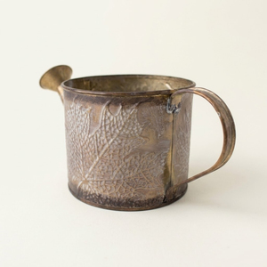 Large Galvanized Metal Watering Can With Vintage Corrugated Design Durable Rust-Resistant Iron Watering Pot For Outdoor <b>Garden</b> - Product Image 6
