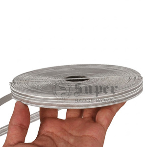 Dentelle tressée métallique argentée décorative OEM, faite à la main, largeur personnalisable, style vintage traditionnel pour uniformes de pilote, vente en gros - Product Image 3
