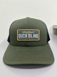 Casquette de camionneur structurée à 6 panneaux en polyester et coton, avec patch tissé personnalisé, fabriquée au Vietnam, haute qualité, style sportif et tendance - Product Image 1