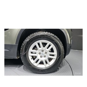 Land Rover Defender 110 D250 S modèle décembre 2021 avec 97 873 km, boîte de vitesses automatique, carburant diesel, direction à gauche, caméra arrière - Product Image 5