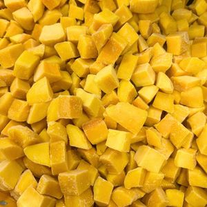 Trozos de mango congelados a granel hechos con mango maduro para preparación de jugos, postres y suministro Horeca en Vietnam - Product Image 2