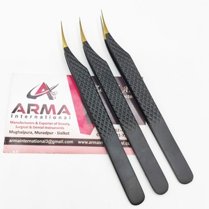 แหนบต่อขนตาแบบตรงรูปทรงโลมา พร้อมโลโก้สั่งทำ  ทดสอบด้วยมือแล้ว จับแน่น แหนบต่อขนตาพร้อมโลโก้สั่งทำ - Product Image 1