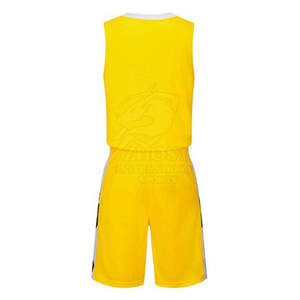 Ensemble d'uniformes de basketball personnalisés pour hommes – Maillot et short de sport par sublimation, respirants, séchage rapide, logo d'équipe personnalisé, vente en gros OEM - Product Image 6