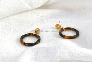 Boucles d'oreilles pendantes rondes en résine époxy pour femmes, artisanales, bijoux de mode indiens uniques, meilleur prix |   Artisanat en résine parfait - Product Image 3