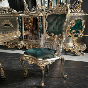 ชุดโต๊ะอาหารโบราณสไตล์ยุโรปสุดหรู ทำจากไม้เนื้อแข็ง ตกแต่งสีเงินและสีทอง พร้อมเก้าอี้หุ้มเบาะ ทนทาน เหมาะสำหรับใช้ในโรงแรม - Product Image 4