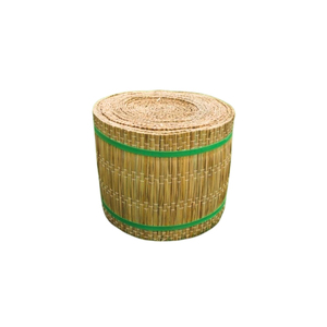 Tapis en jonc tissé naturel pour revêtement de sol et création d'espaces de vie confortables dans les maisons et les centres de villégiature - Product Image 1