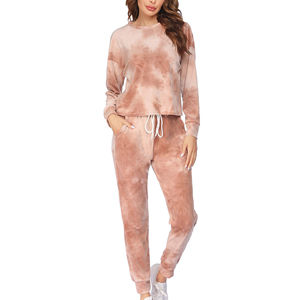 Conjunto Deportivo de Invierno para Mujer, 100% Algodón, Sublimado, Estampado Tie Dye, Transpirable y Personalizable - Product Image 1