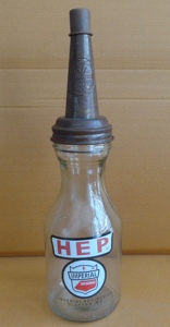 Bouteilles d'huile moteur en verre et bouchon en métal - Product Image 4