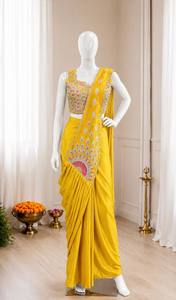 Sari de Seda Crepé Premium Amarillo Bordado con Diseño de Pallu Estampado para Bodas y Fiestas Indias, Ropa Étnica Femenina - Product Image 2