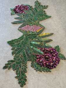 Handmade Embroidered Fabric <b>Table</b> <b>Runner</b> Customized Luxury Eco-Friendly 5mm Thick <b>Green</b> Leaf Design Decorative Mat - Product Image 6
