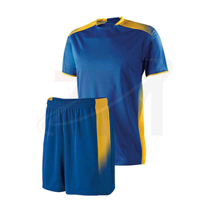 Uniformes de Fútbol Personalizados al por Mayor de Fábrica - Camisetas de Fútbol con Diseño Gratuito, Uniformes de Fútbol de Alta Calidad - Product Image 1