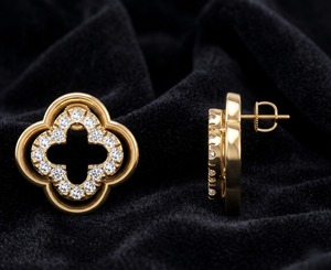 Boucles d'oreilles clous trèfle en or 14 carats avec diamants de laboratoire, fermoir à vis, pour femme, cadeau - Product Image 2
