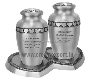 Urna Funeraria para Cenizas Humanas, Diseño Clásico en Metal Negro y Plateado, para Parejas, Modelo Truck & Heart - Product Image 4